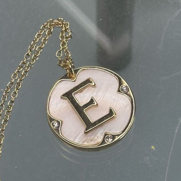 Gold Tone Initial " E " Rhinestone Medallion Pendant Necklace - Picture 1 of 7